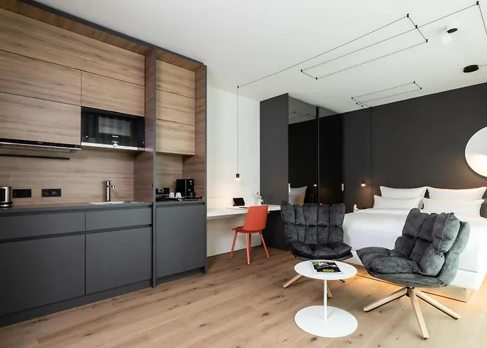 KPM Hotel&Residences