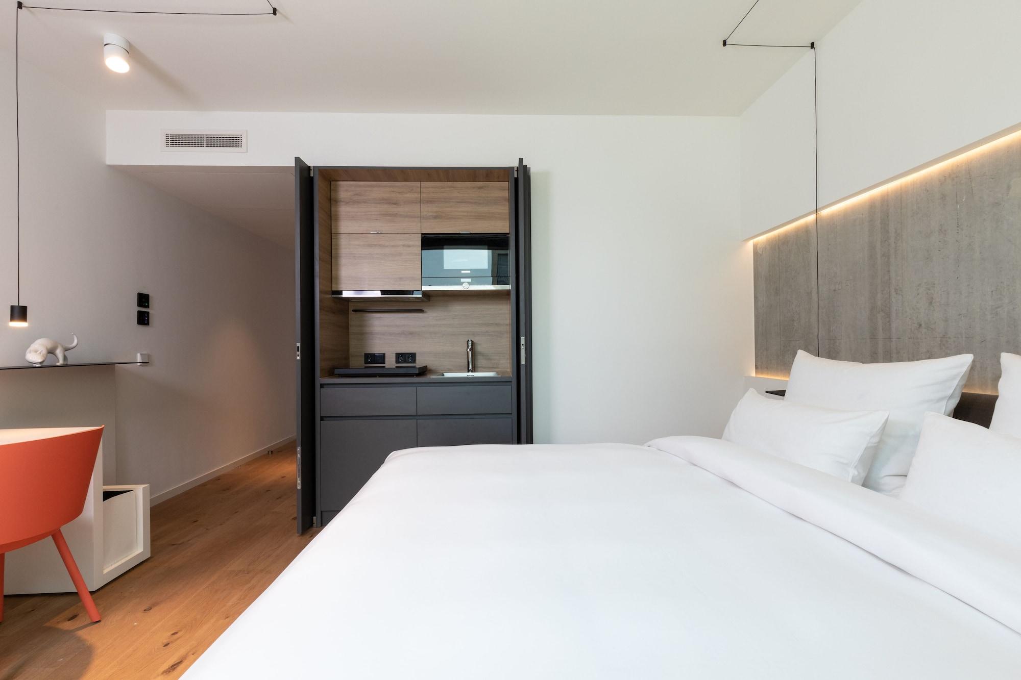 Kpm Hotel&residences Hotel 5*